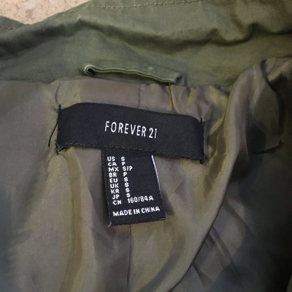 ⭐️ $25 for 2 ⭐️ Forever 21 Women's Military Jacket - Picture 3 of 3